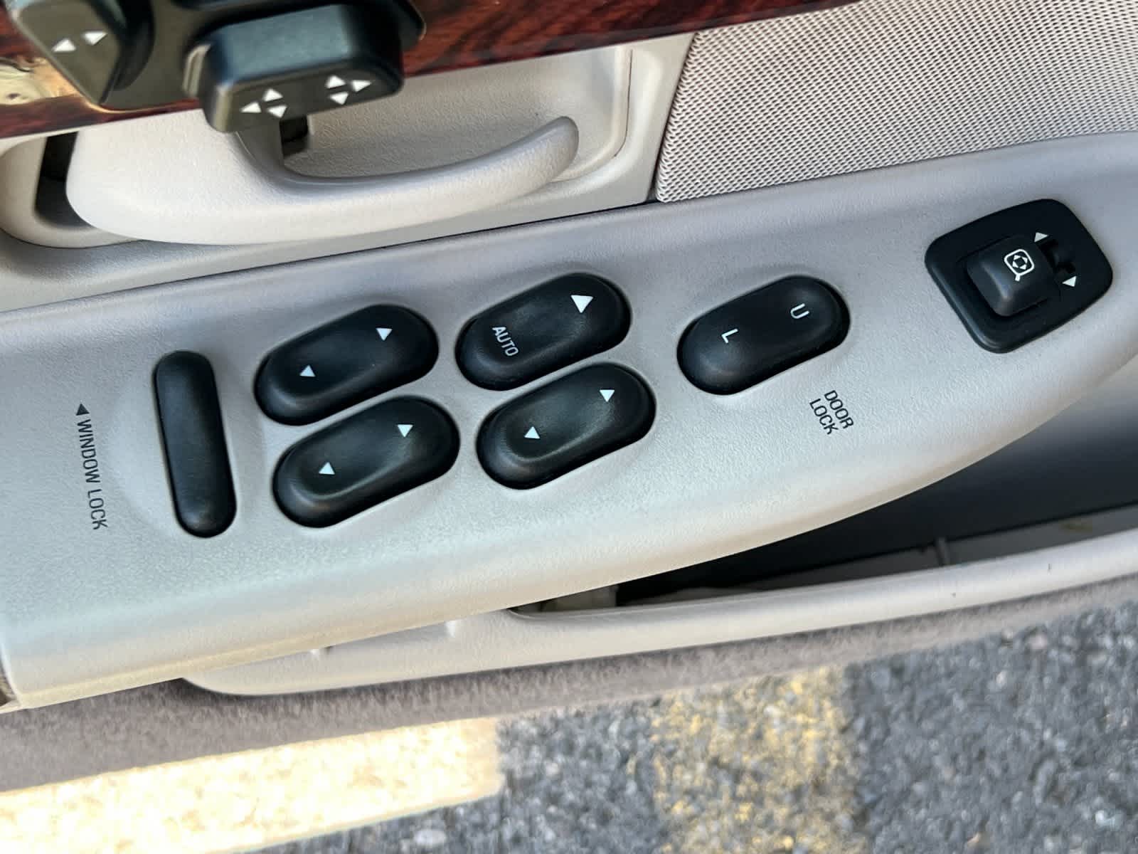 Thumbnail: 2002 Mercury Grand Marquis - 13