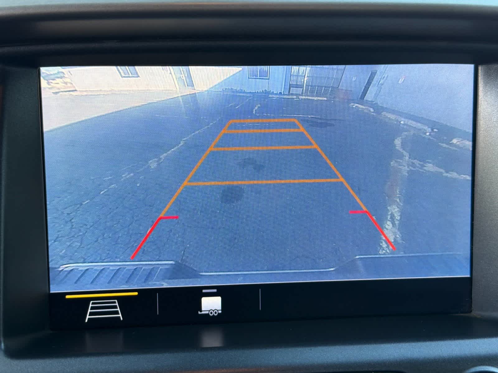 Thumbnail: 2019 Chevrolet Colorado - 18