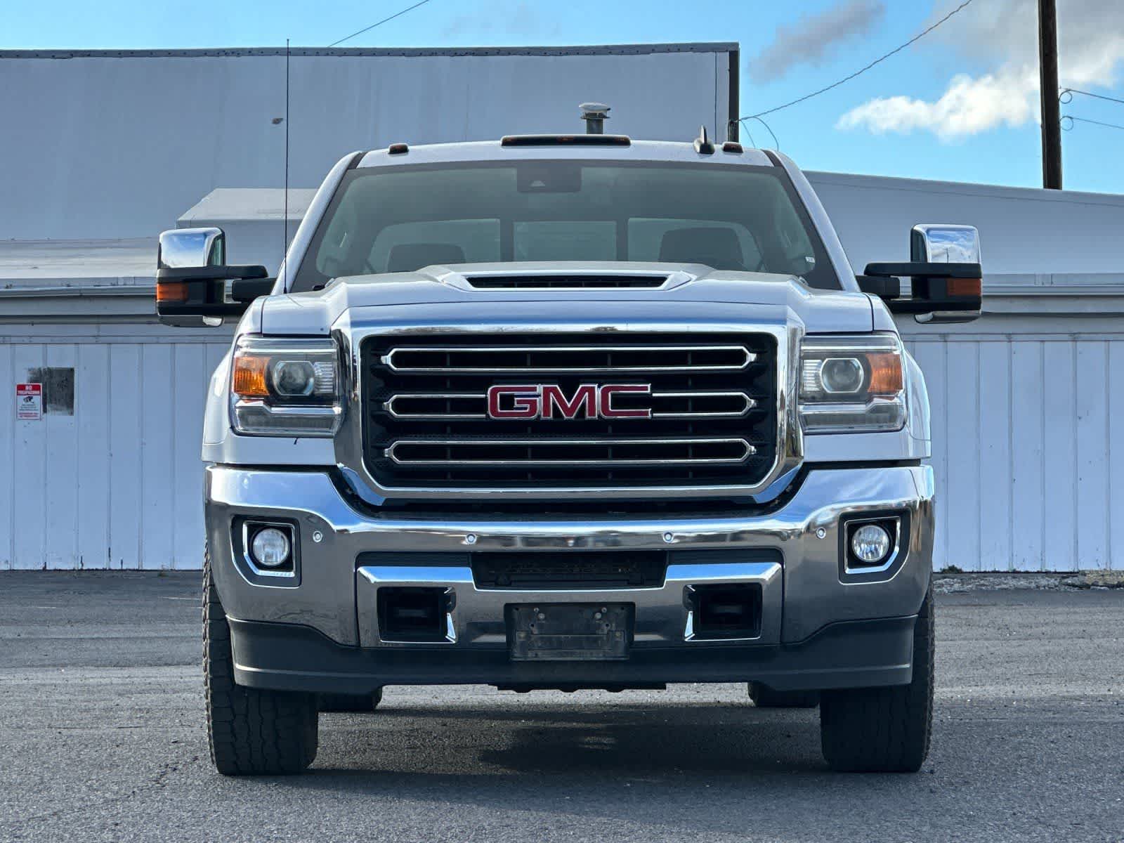 Thumbnail: 2019 GMC Sierra 3500 - 10