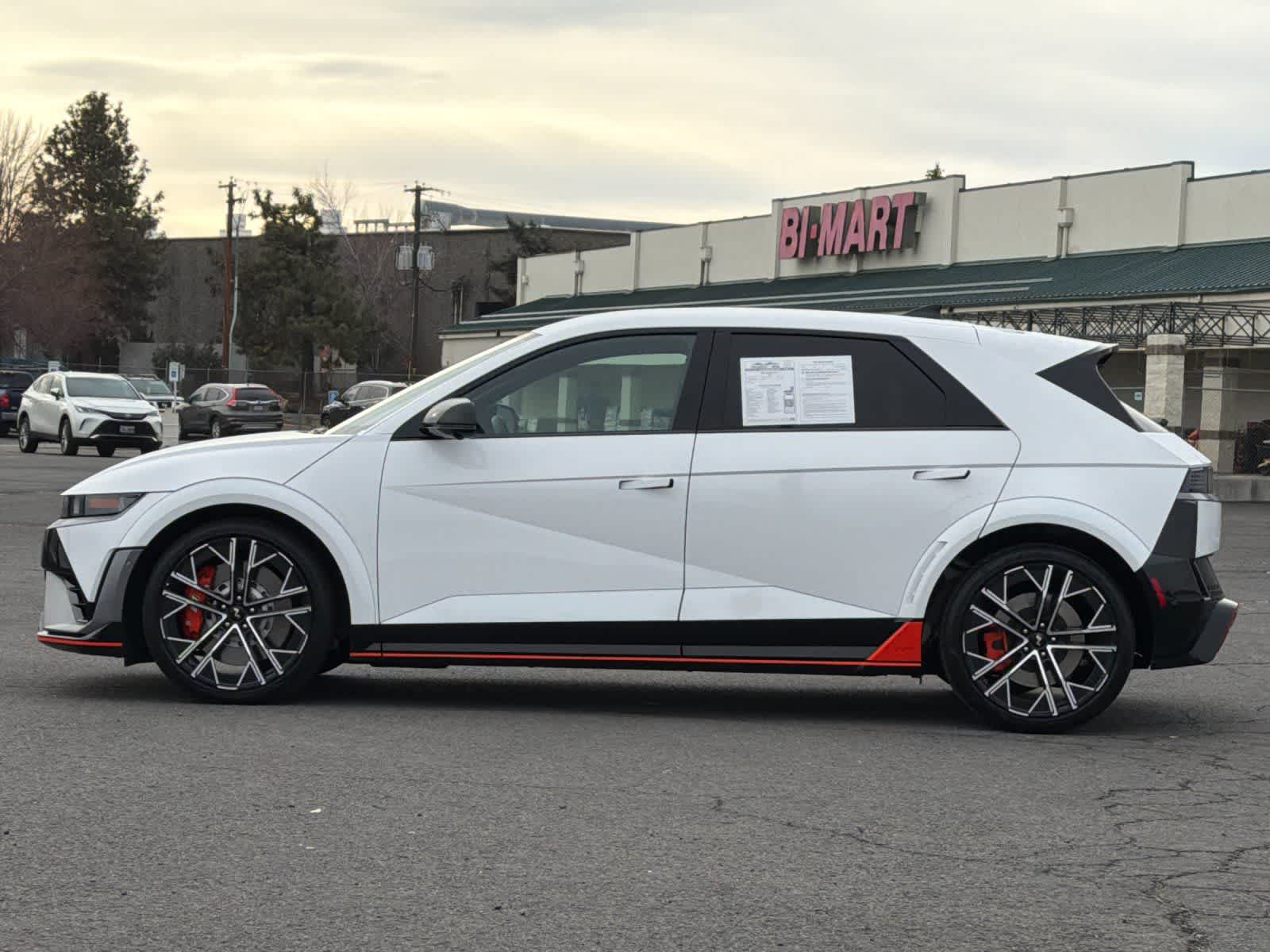 Thumbnail: 2025 Hyundai Ioniq 5 - 5