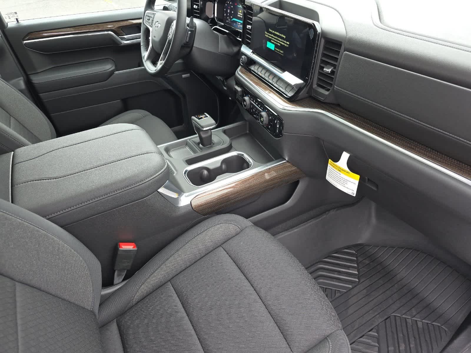 Thumbnail: 2026 Chevrolet Silverado 1500 - 15