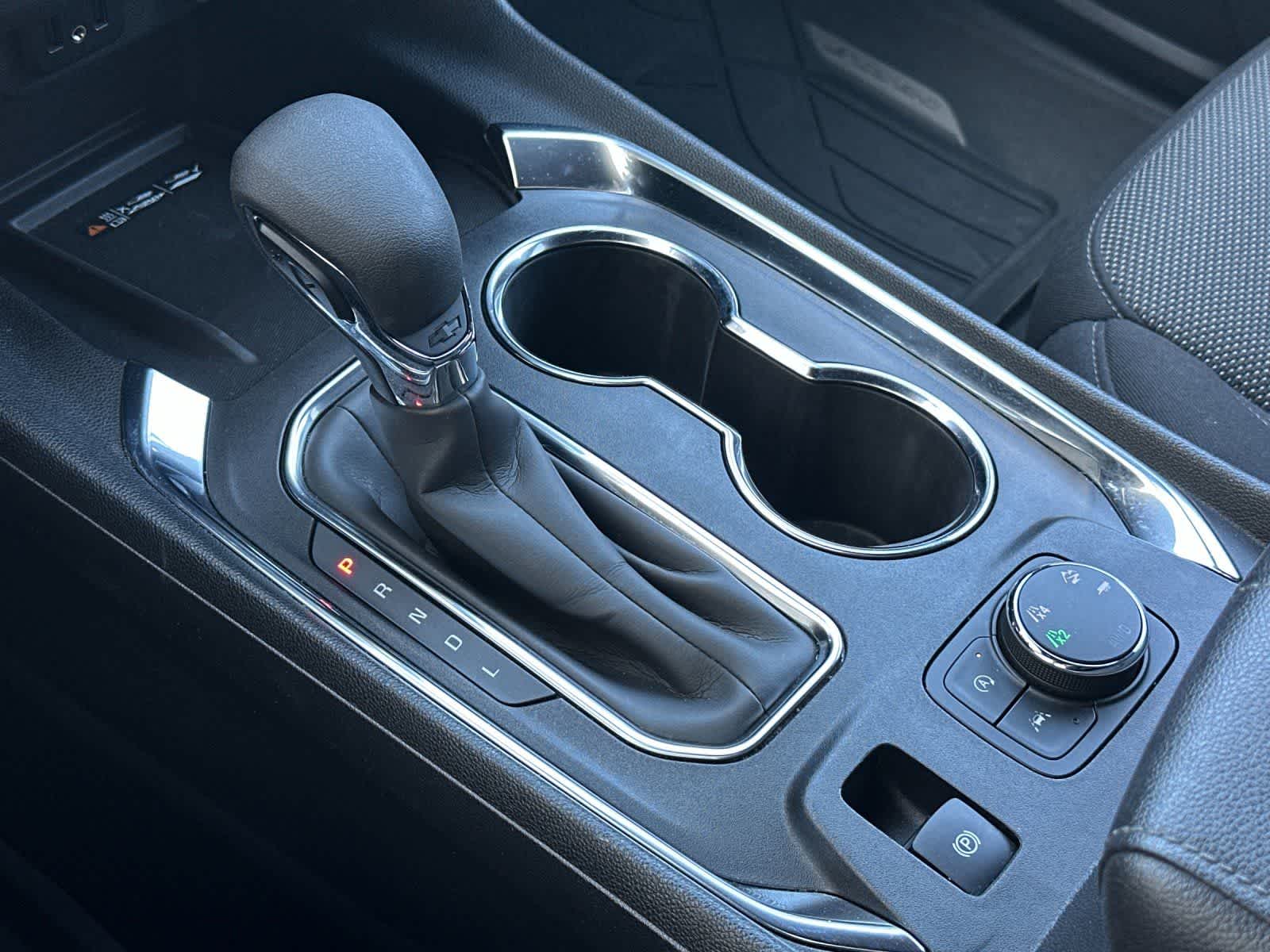 Thumbnail: 2023 Chevrolet Traverse - 22