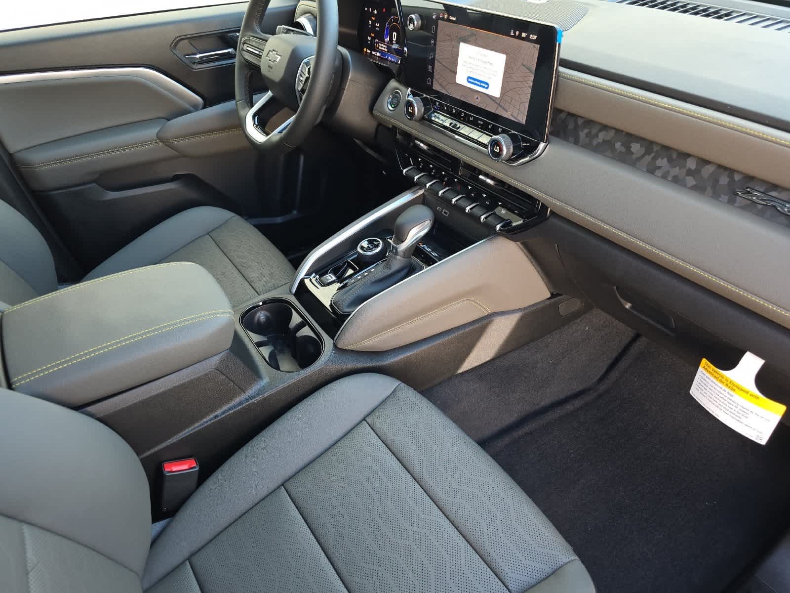 Thumbnail: 2026 Chevrolet Colorado - 15