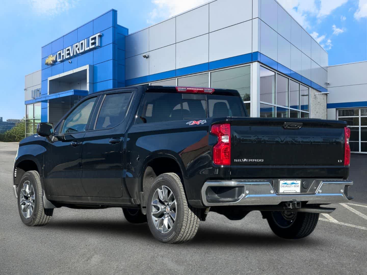 Thumbnail: 2026 Chevrolet Silverado 1500 - 6