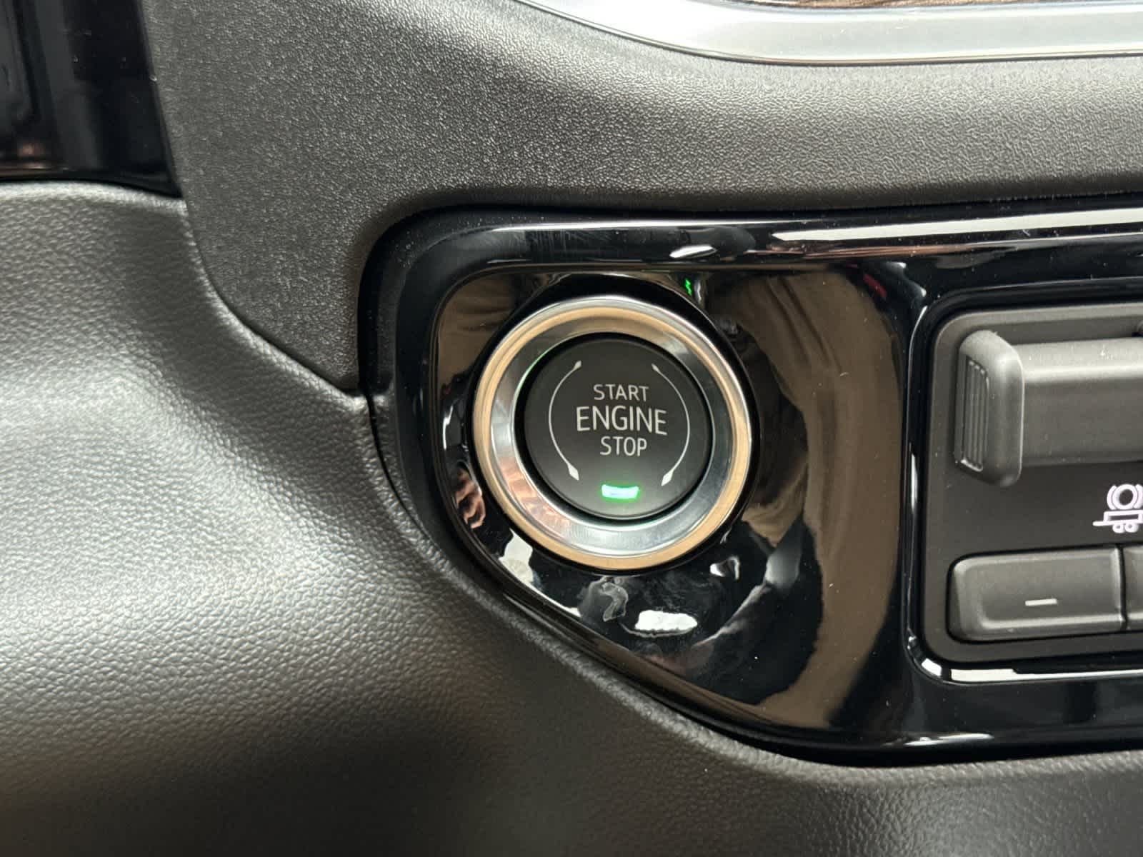 Thumbnail: 2026 Chevrolet Silverado 1500 - 22