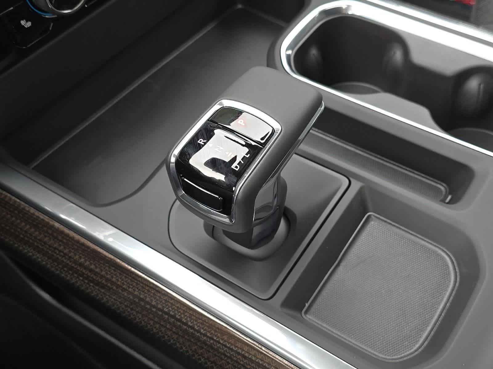 Thumbnail: 2026 Chevrolet Silverado 1500 - 21