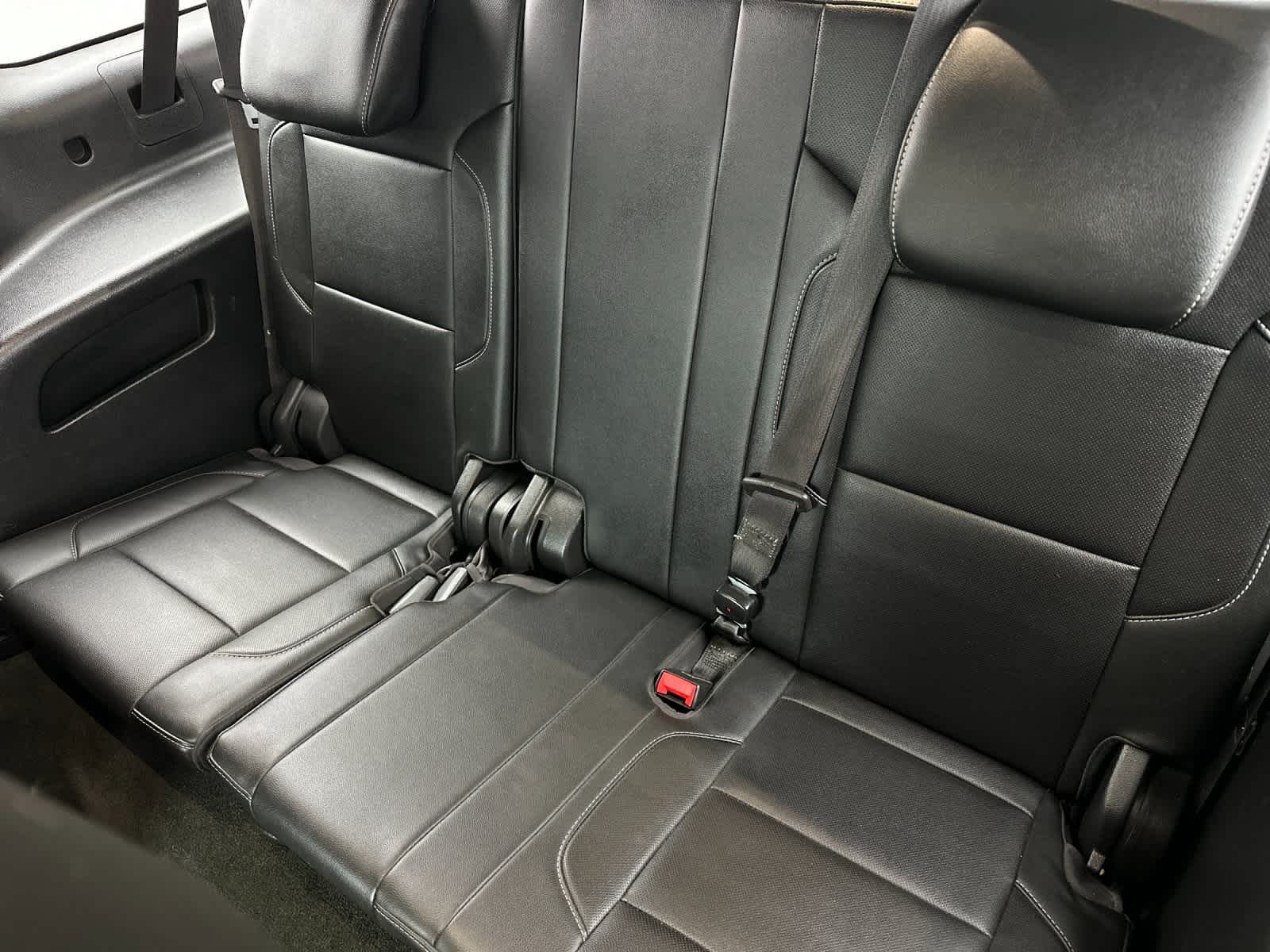 Thumbnail: 2018 Chevrolet Suburban - 15