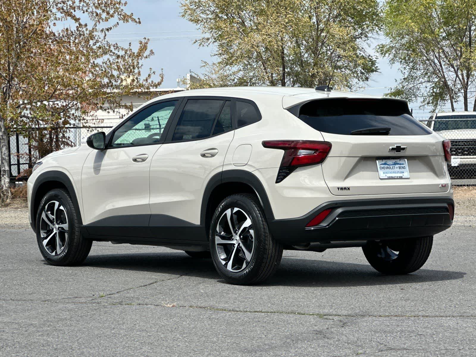 Thumbnail: 2026 Chevrolet Trax - 6