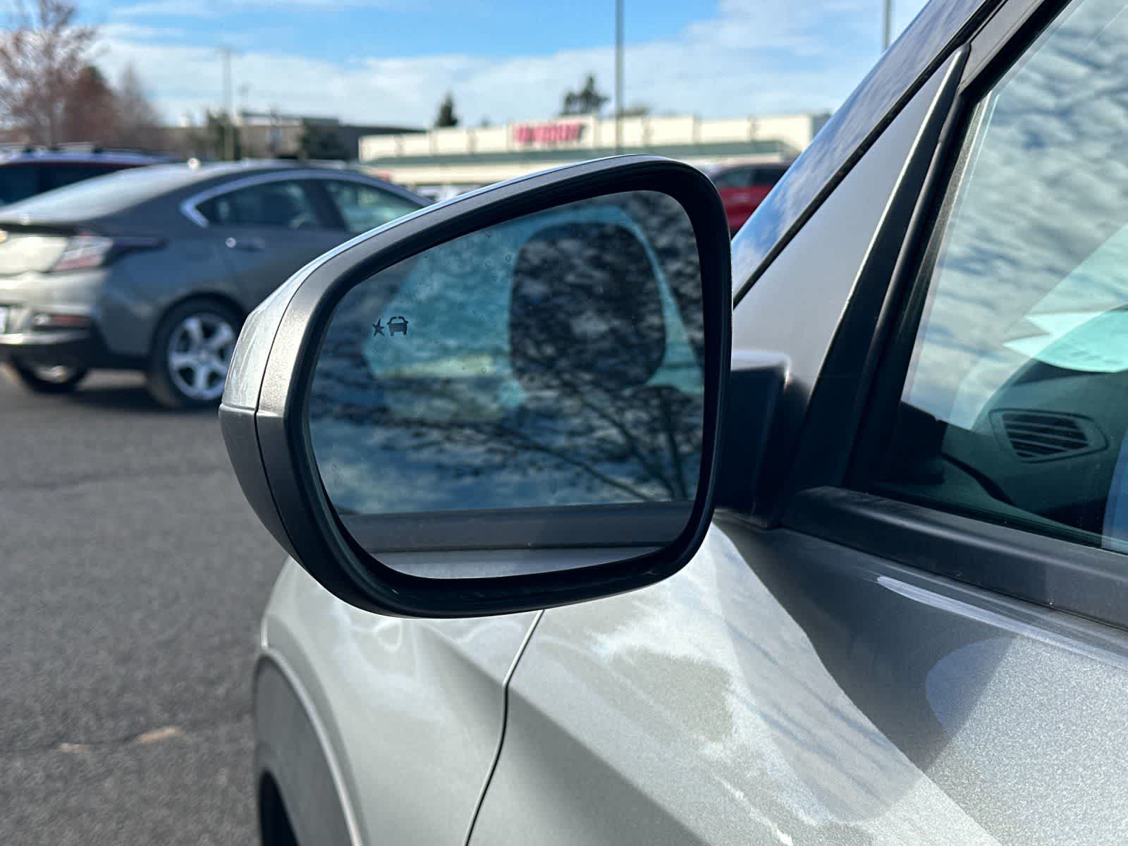 Thumbnail: 2023 Chevrolet TrailBlazer - 7