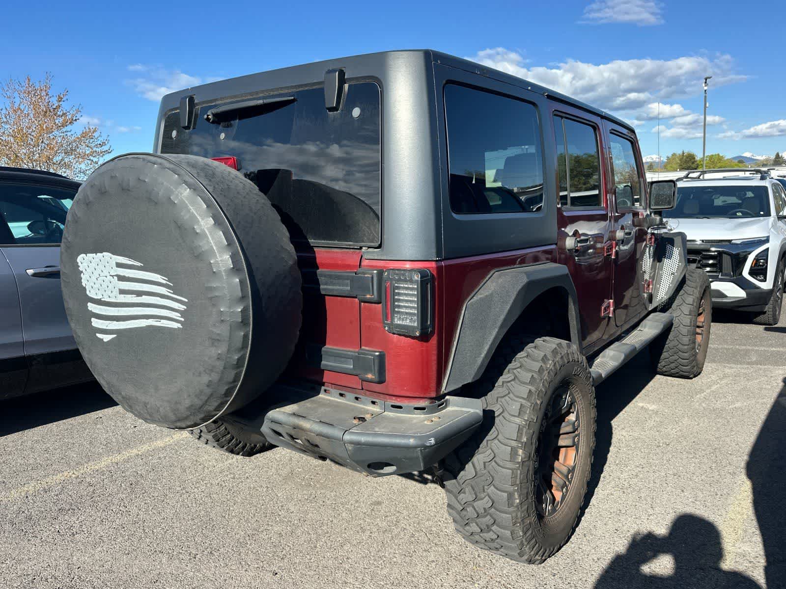 Thumbnail: 2010 Jeep Wrangler - 3