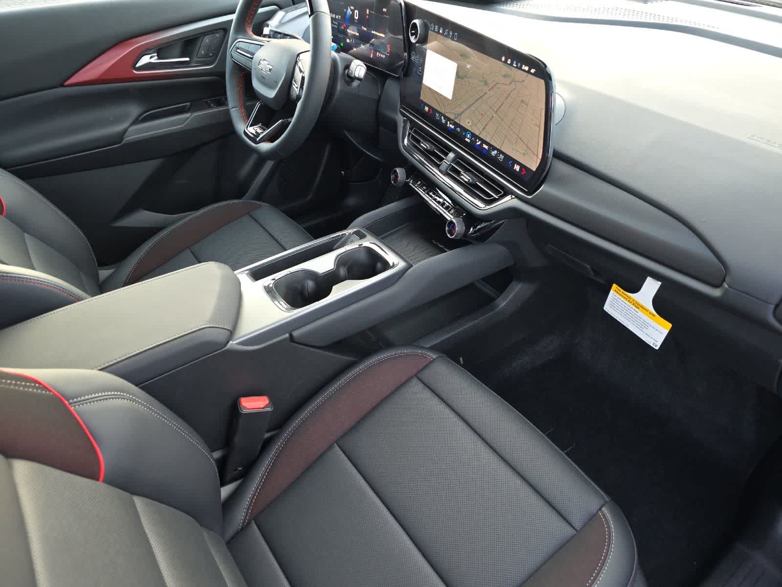 Thumbnail: 2026 Chevrolet Equinox - 16