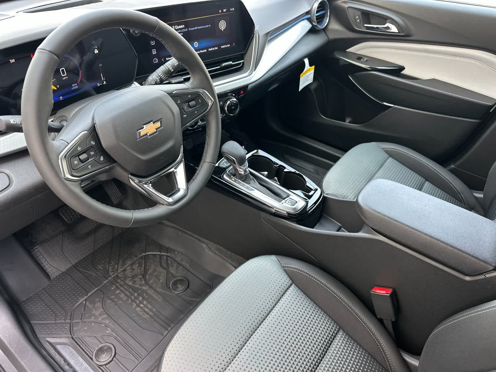 Thumbnail: 2026 Chevrolet Trax - 11