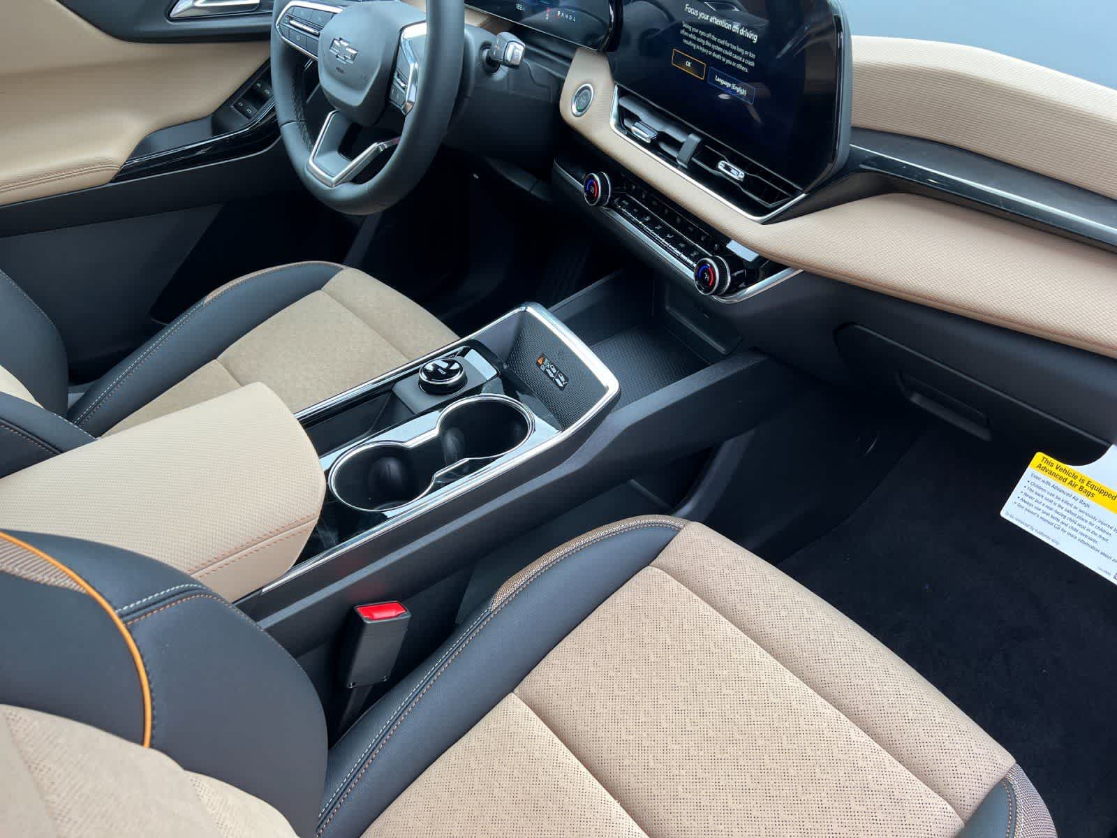 Thumbnail: 2026 Chevrolet Equinox - 15