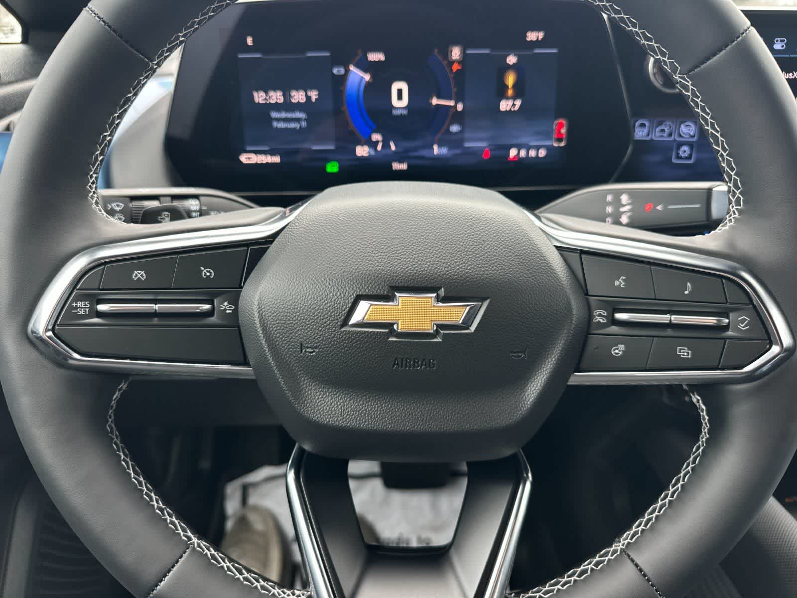 Thumbnail: 2026 Chevrolet Equinox - 23