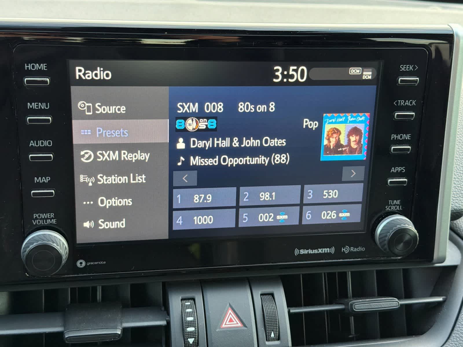 Thumbnail: 2020 Toyota RAV4 - 18