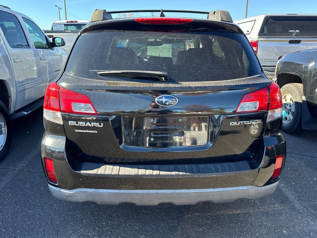 Used 2013 Subaru Outback 2.5i Premium (CVT) SUV