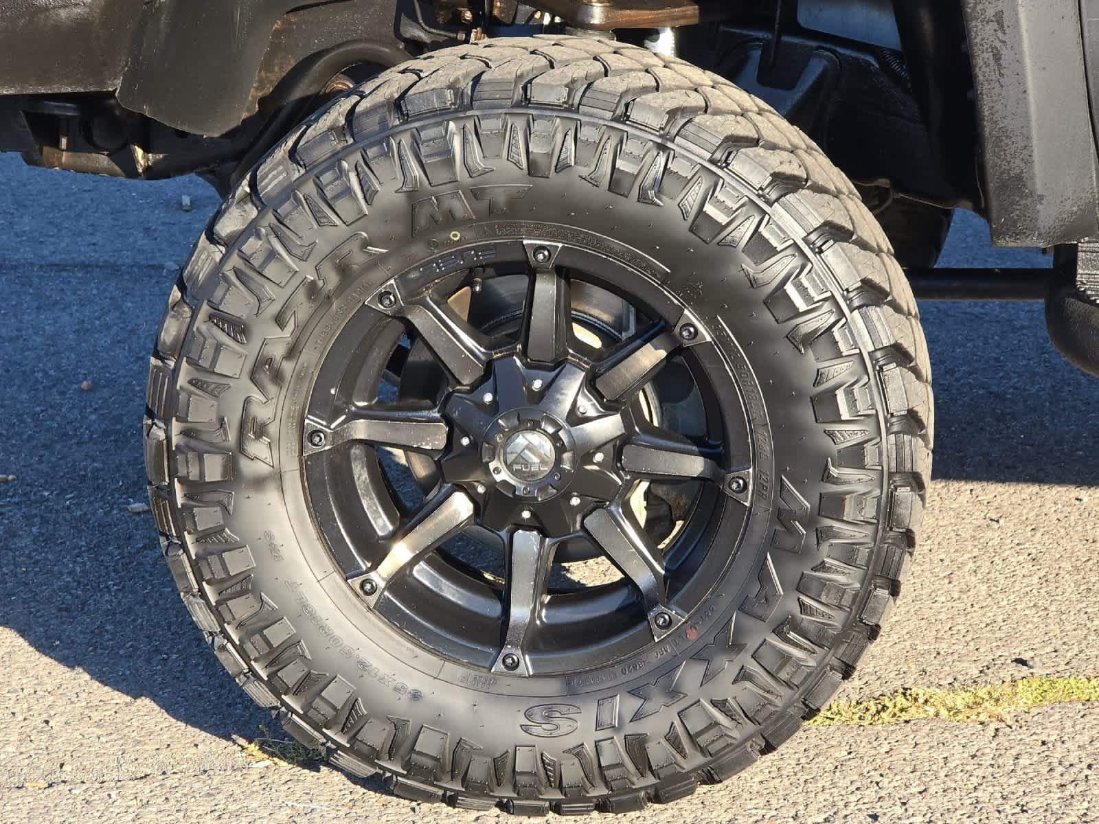 Thumbnail: 2011 GMC Sierra 3500 - 25