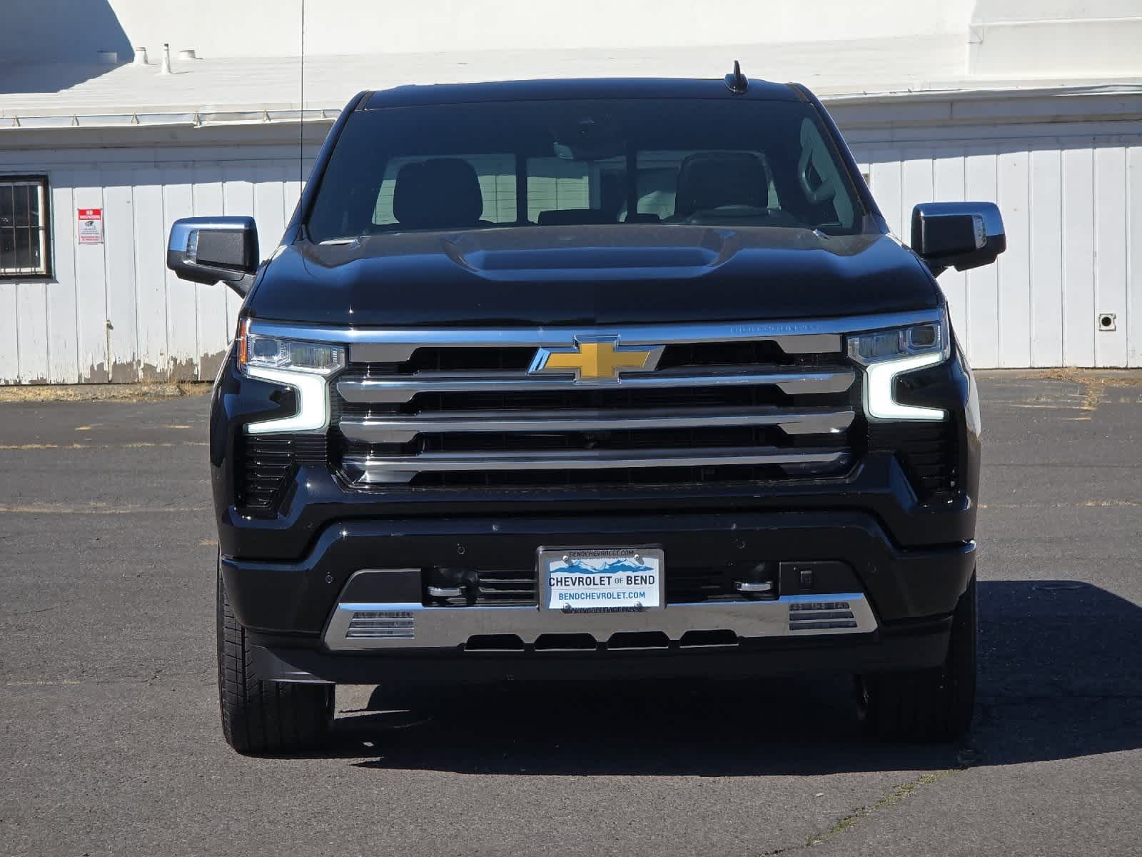 Thumbnail: 2026 Chevrolet Silverado 1500 - 10