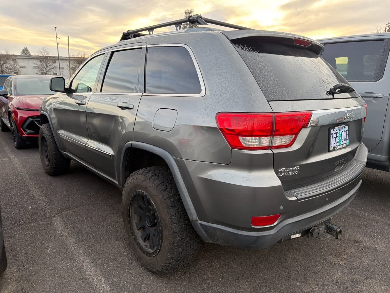 Thumbnail: 2012 Jeep Grand Cherokee - 3