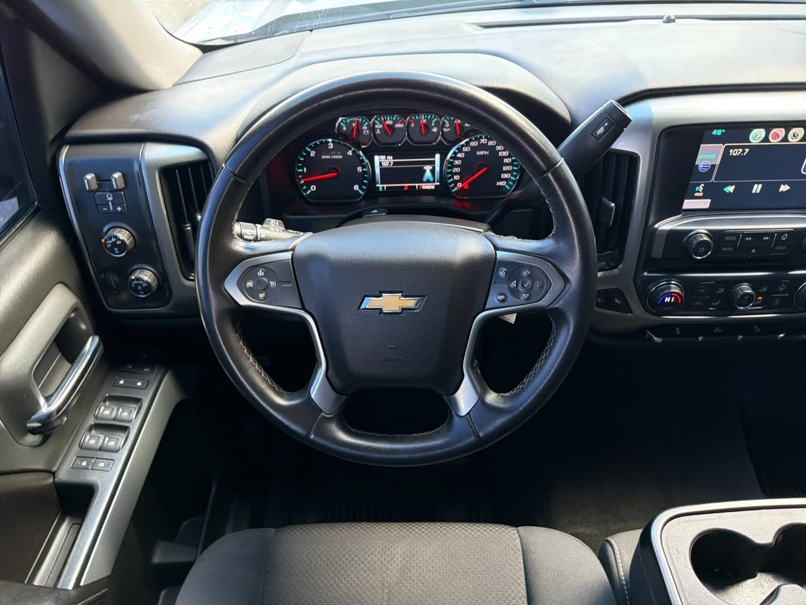 Thumbnail: 2015 Chevrolet Silverado 1500 - 14