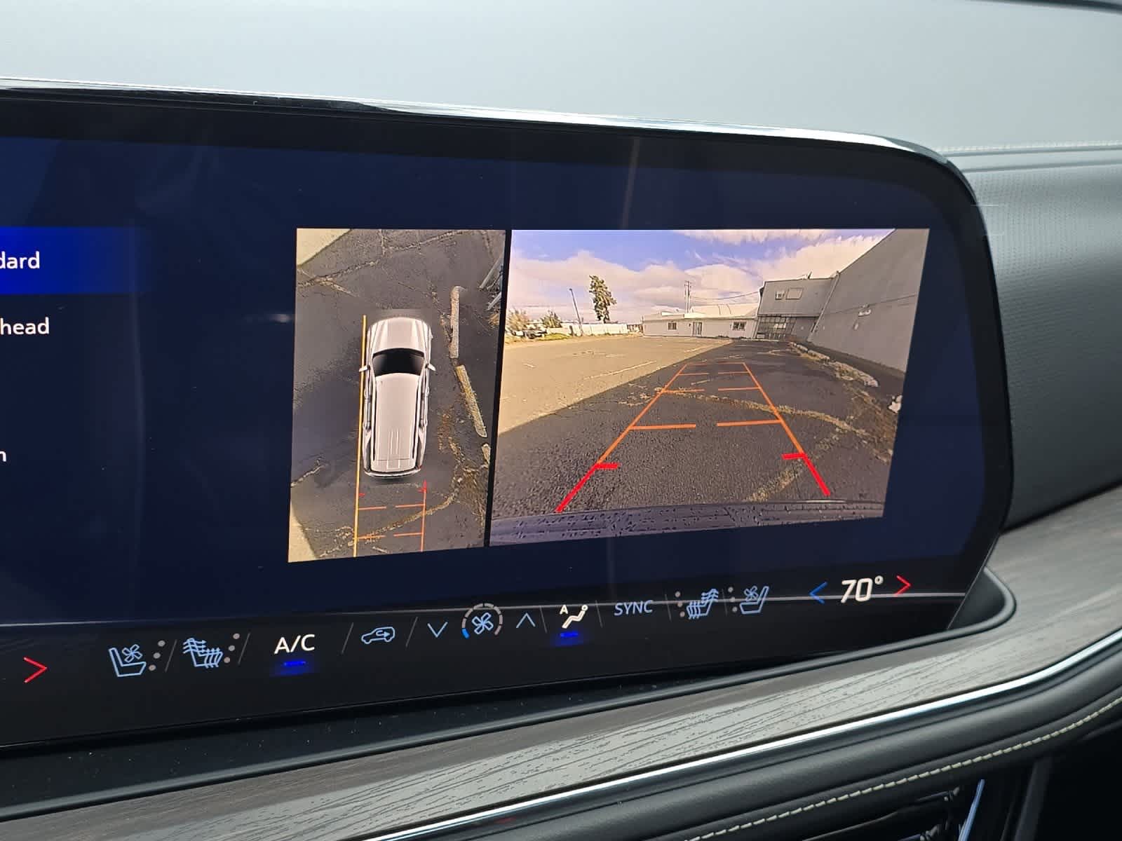 Thumbnail: 2026 Chevrolet Tahoe - 22