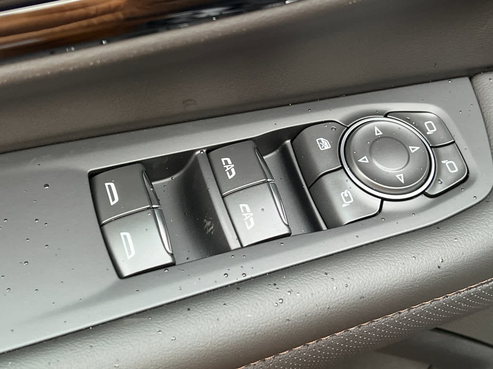 Thumbnail: 2026 Chevrolet Tahoe - 13