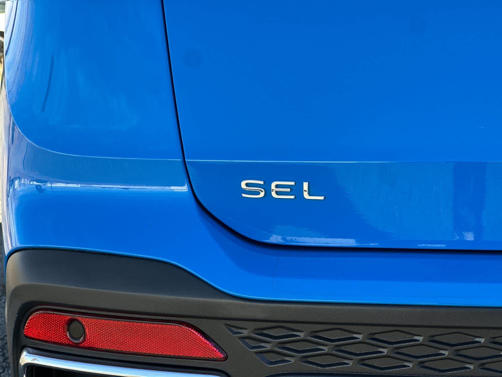 Thumbnail: 2022 Volkswagen Taos - 28