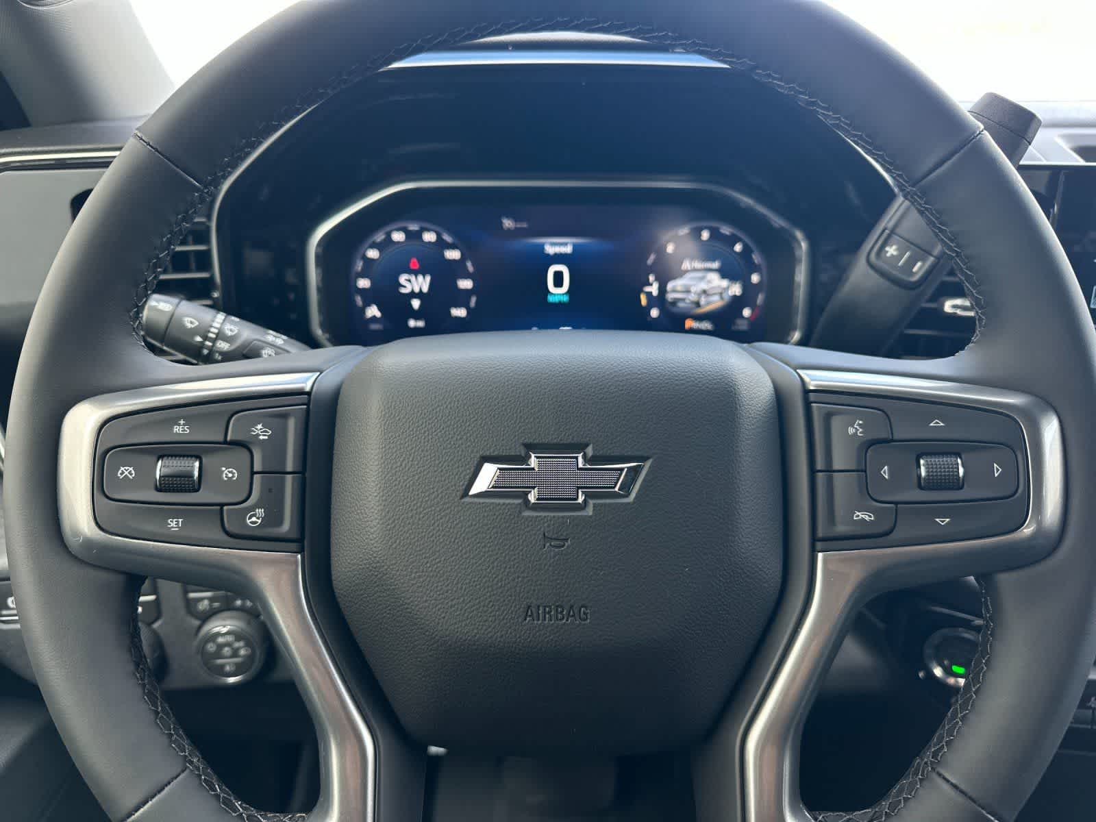 Thumbnail: 2026 Chevrolet Silverado 1500 - 23