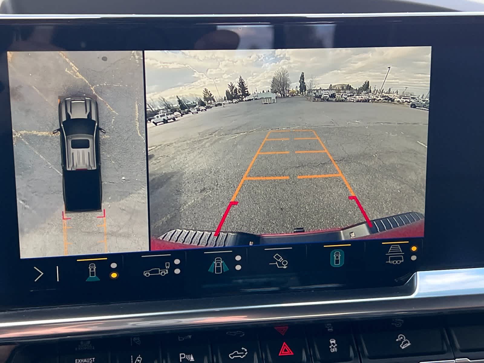 Thumbnail: 2024 Chevrolet Silverado 3500 - 18