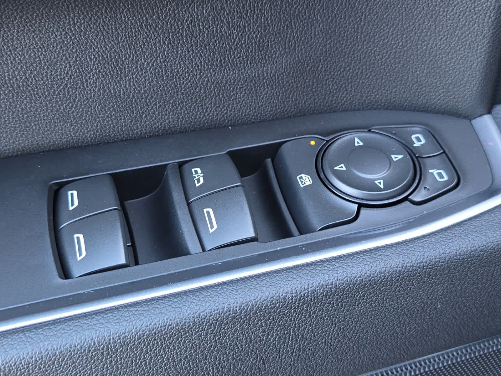 Thumbnail: 2026 Chevrolet Silverado 1500 - 13