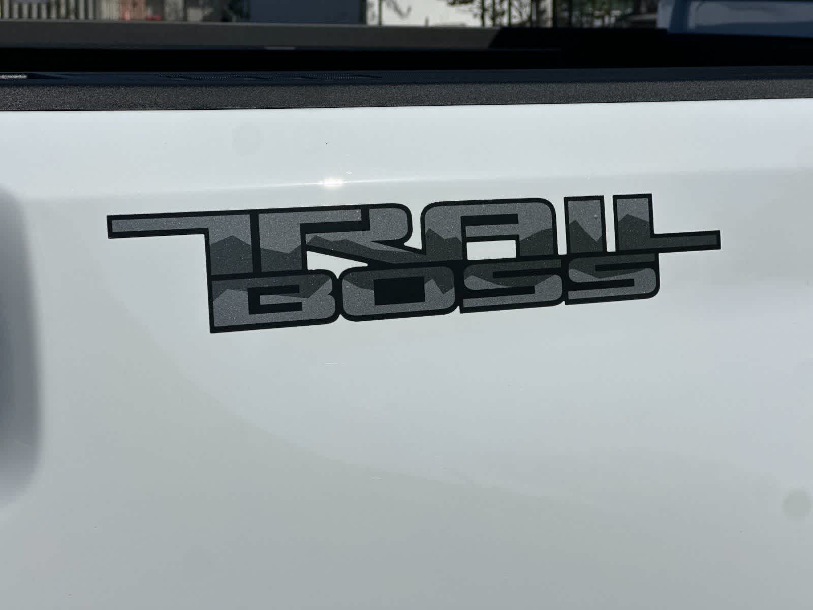 Thumbnail: 2026 Chevrolet Silverado 2500 - 27
