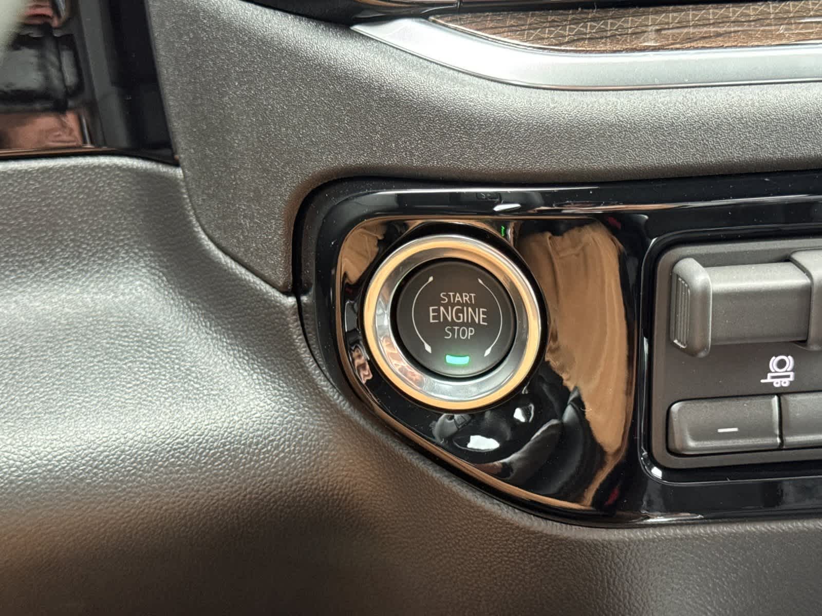 Thumbnail: 2026 Chevrolet Silverado 1500 - 22