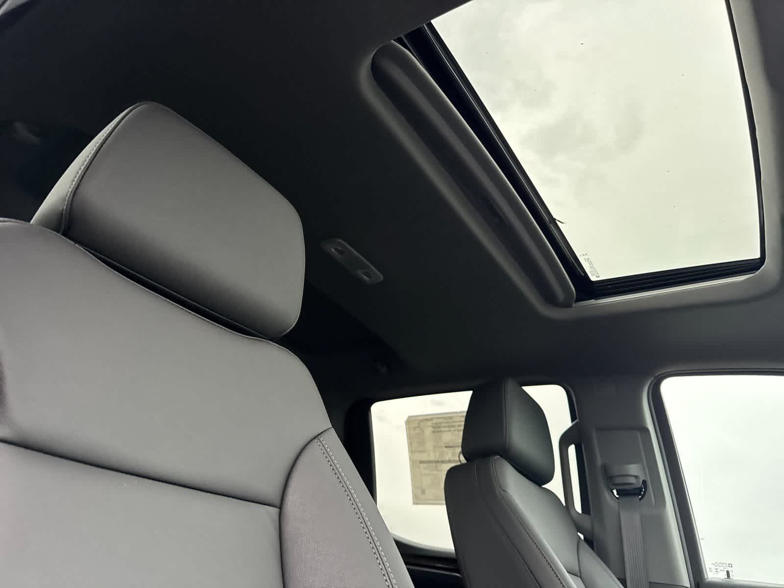 Thumbnail: 2026 Chevrolet Silverado 1500 - 16