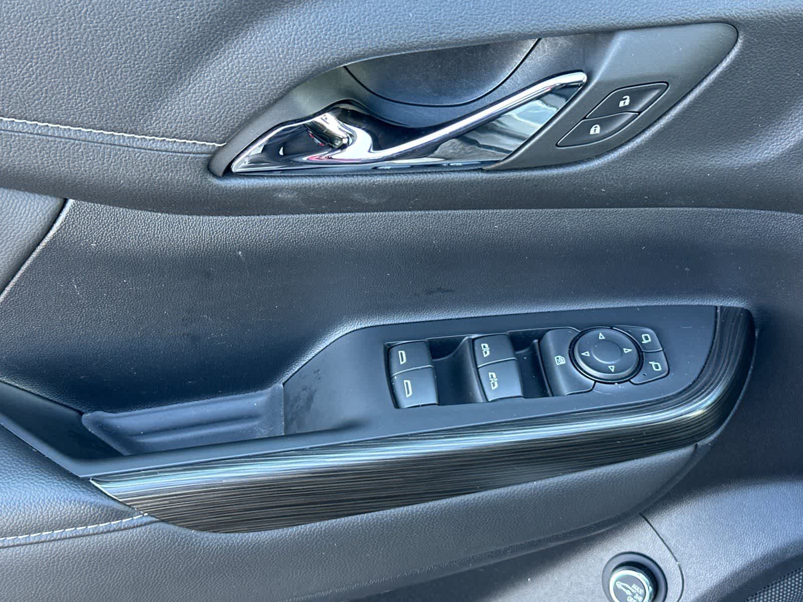 Thumbnail: 2023 GMC Acadia - 13