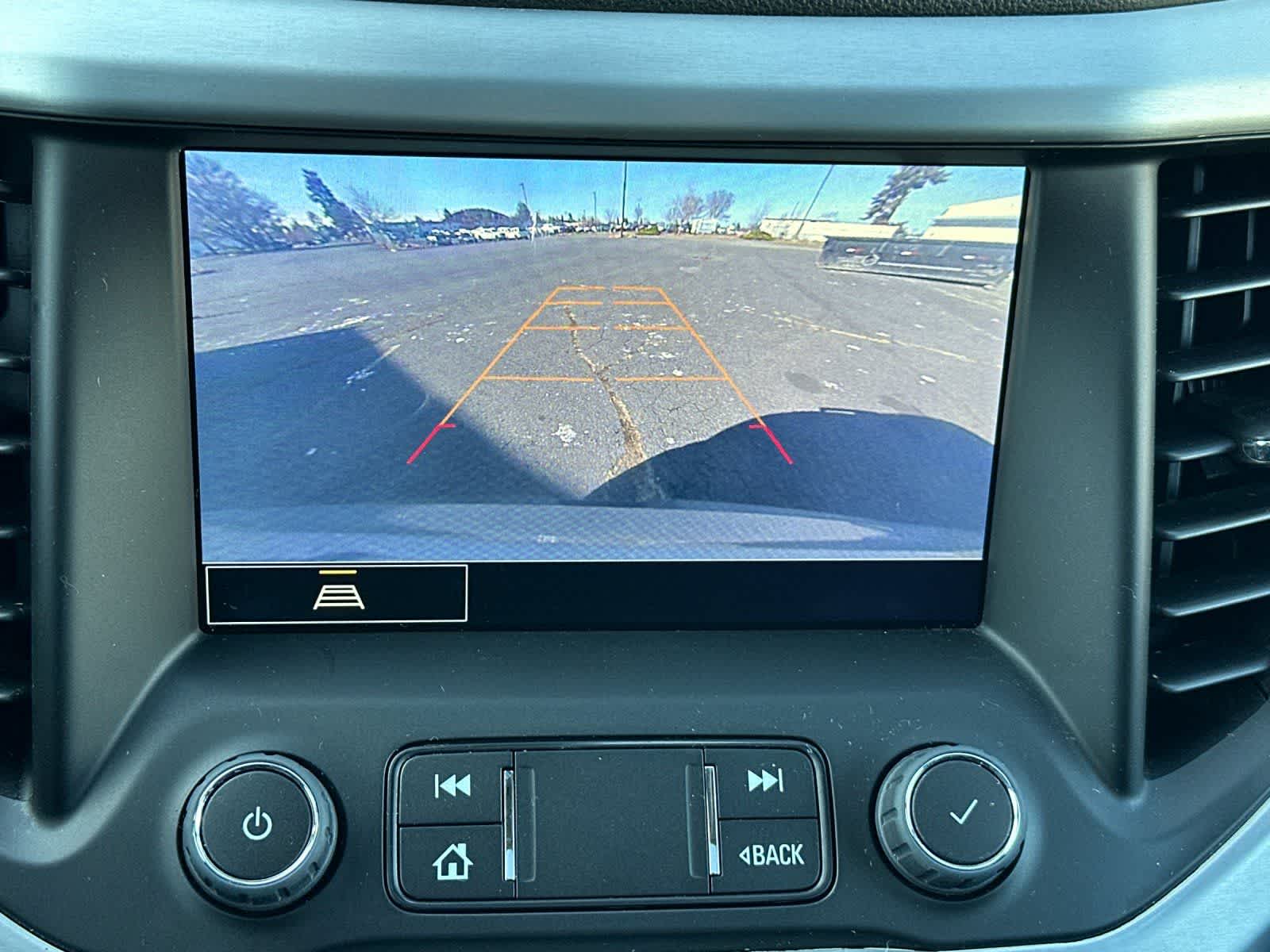 Thumbnail: 2023 GMC Acadia - 21