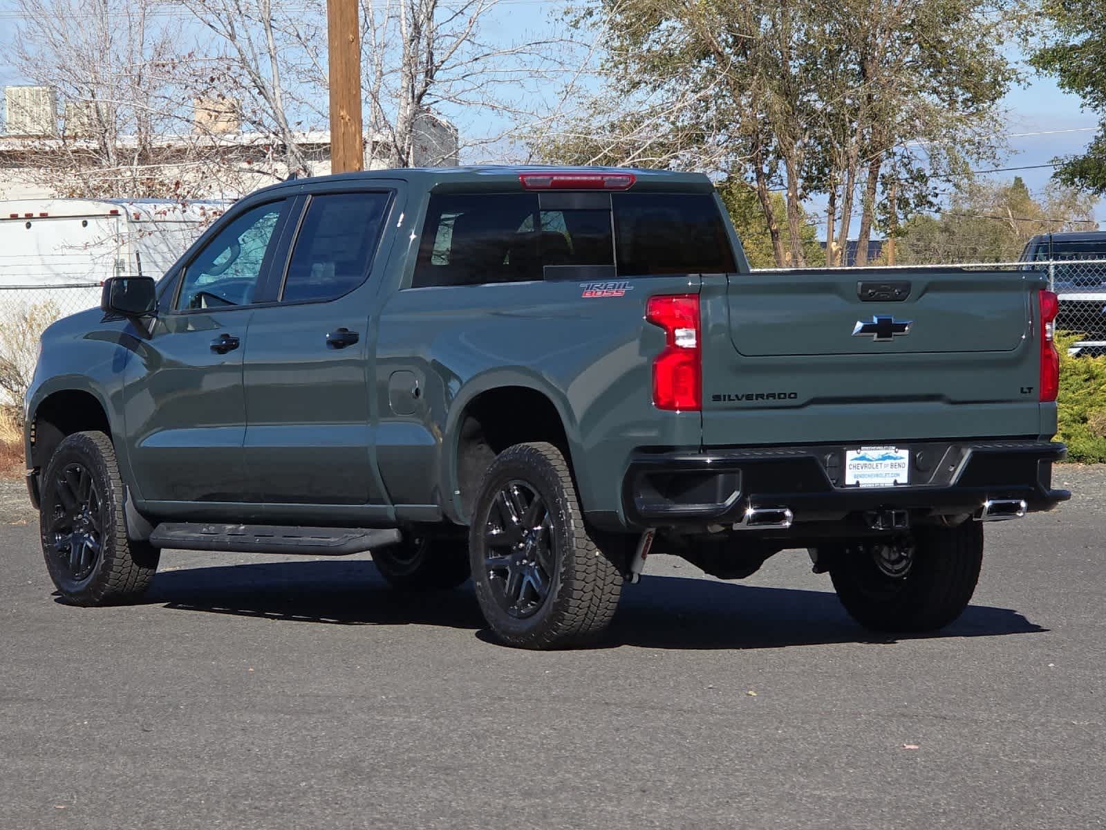 Thumbnail: 2026 Chevrolet Silverado 1500 - 6