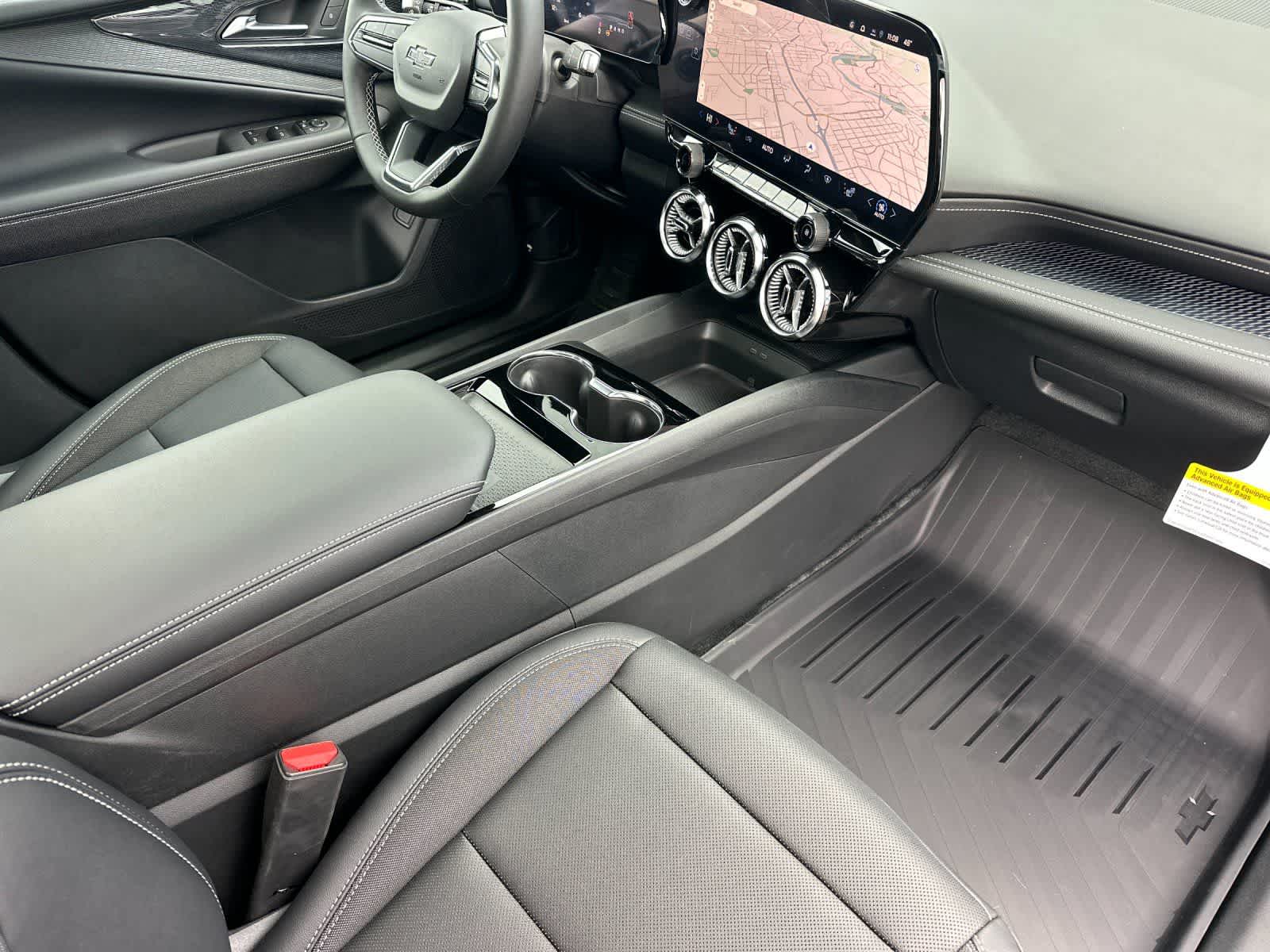 Thumbnail: 2026 Chevrolet Blazer EV - 16