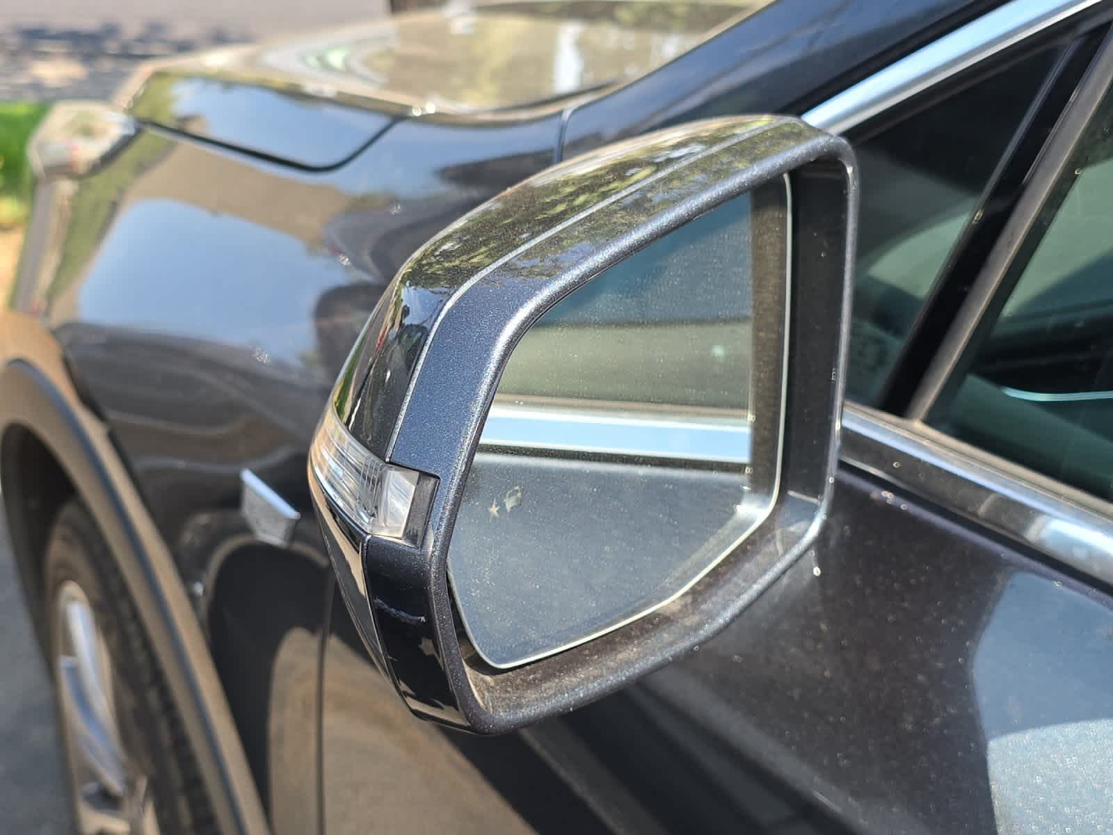 Thumbnail: 2019 Cadillac XT4 - 10