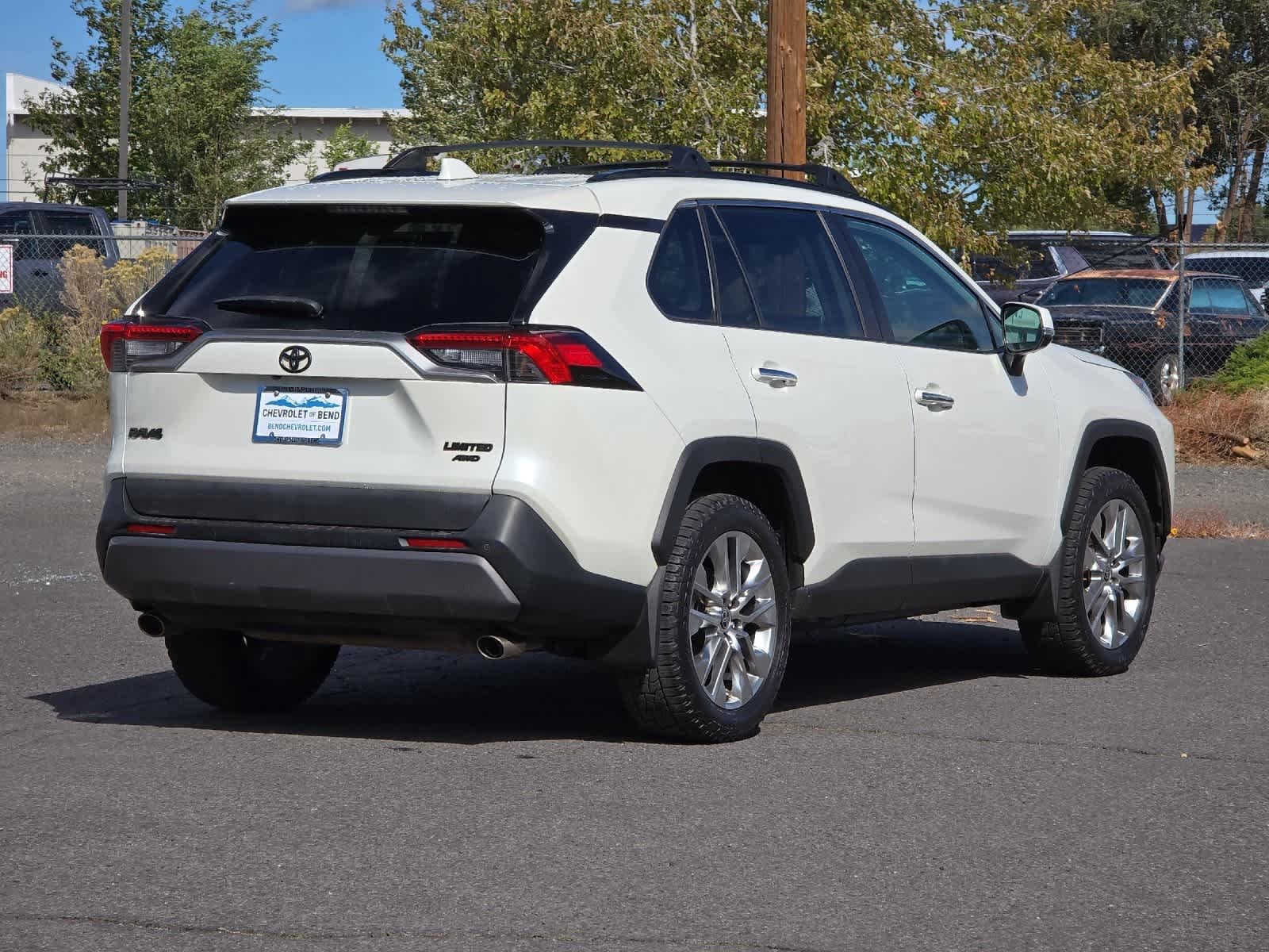 Thumbnail: 2021 Toyota RAV4 - 2