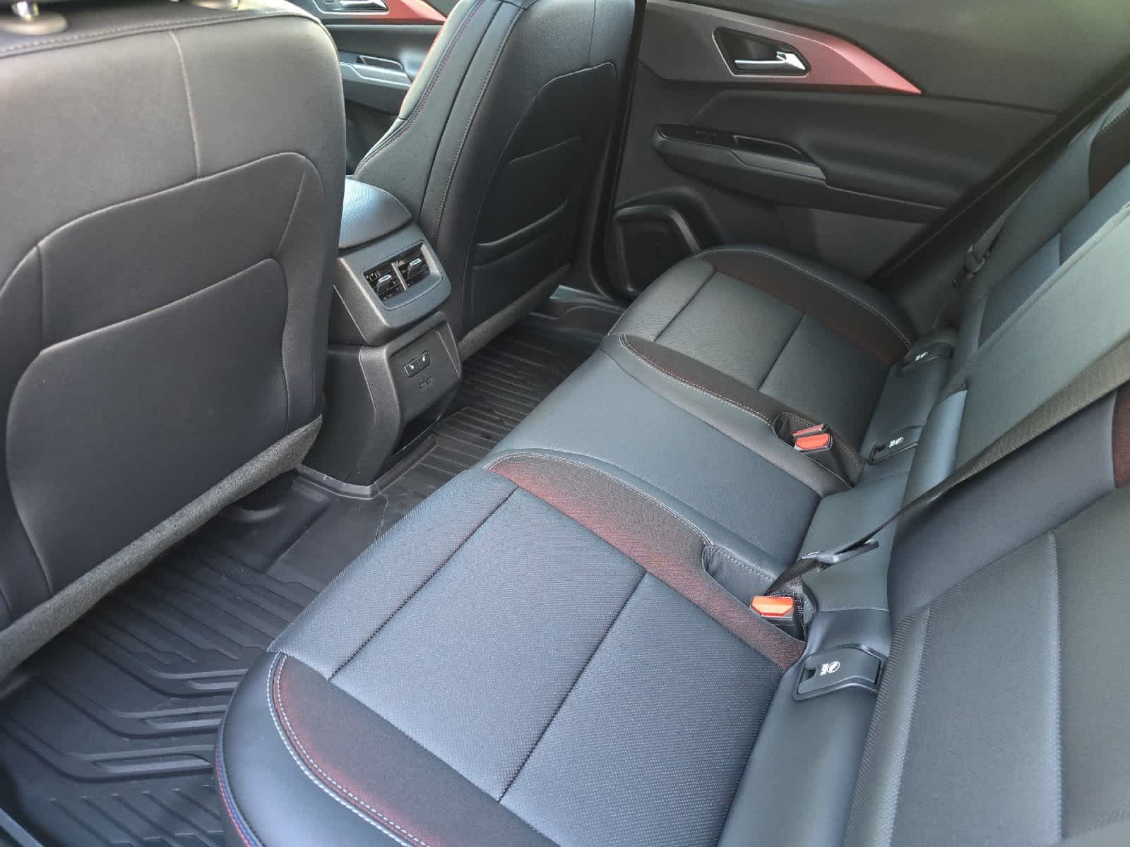 Thumbnail: 2026 Chevrolet Equinox - 4