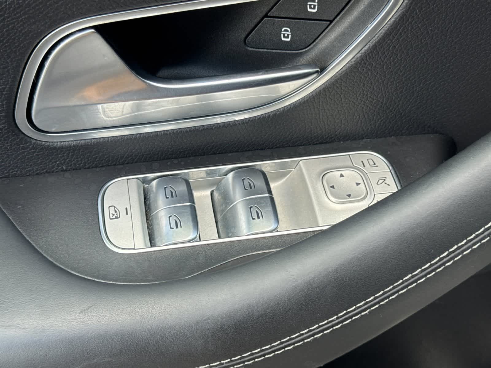 Thumbnail: 2022 Mercedes-Benz GLE - 13