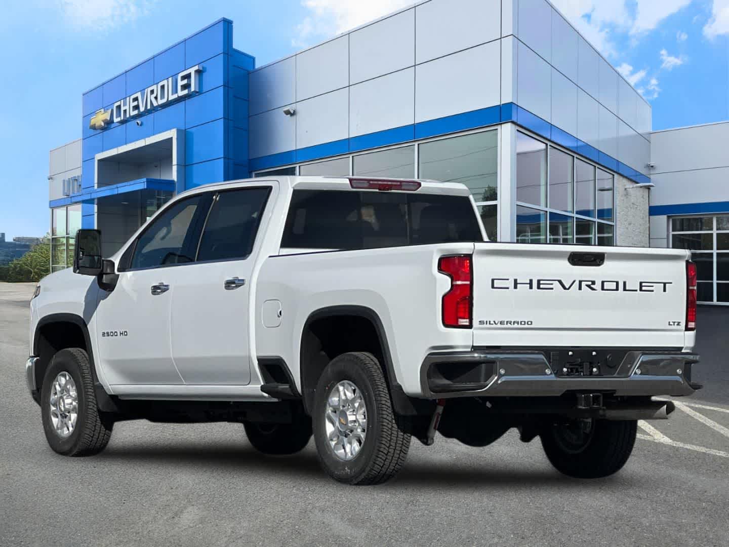 Thumbnail: 2026 Chevrolet Silverado 2500 - 5