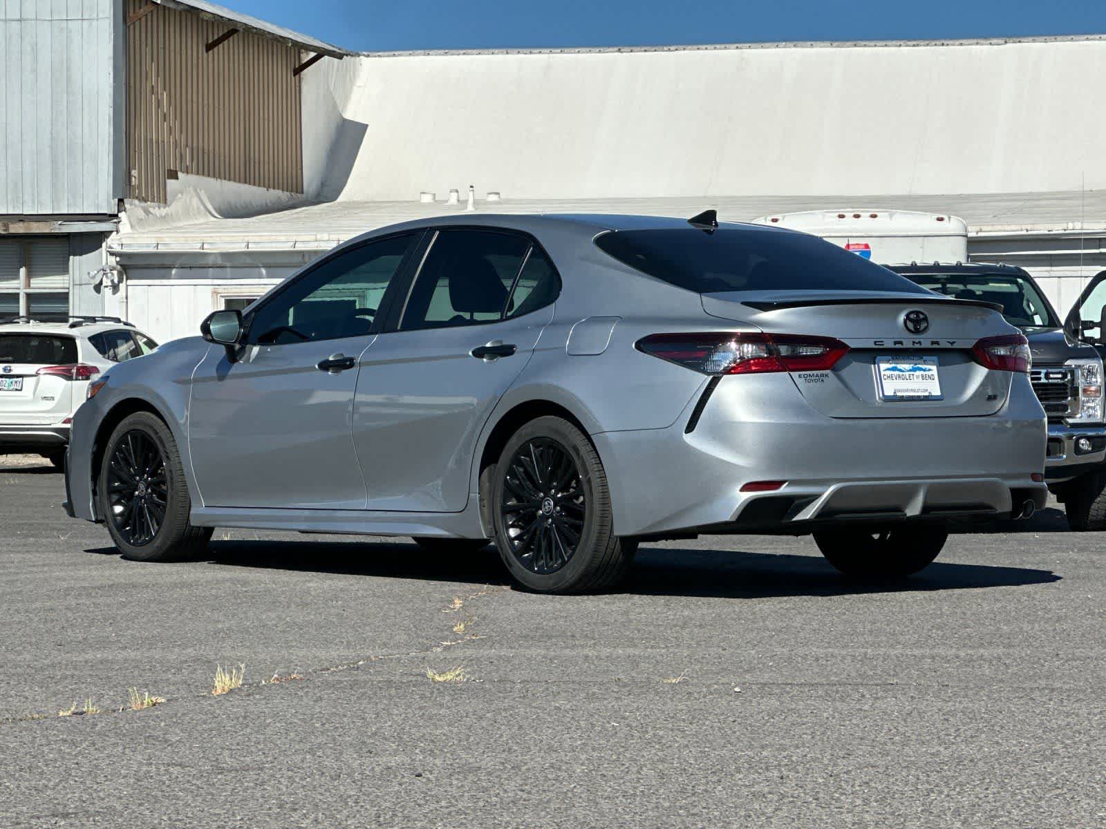 Thumbnail: 2022 Toyota Camry - 6