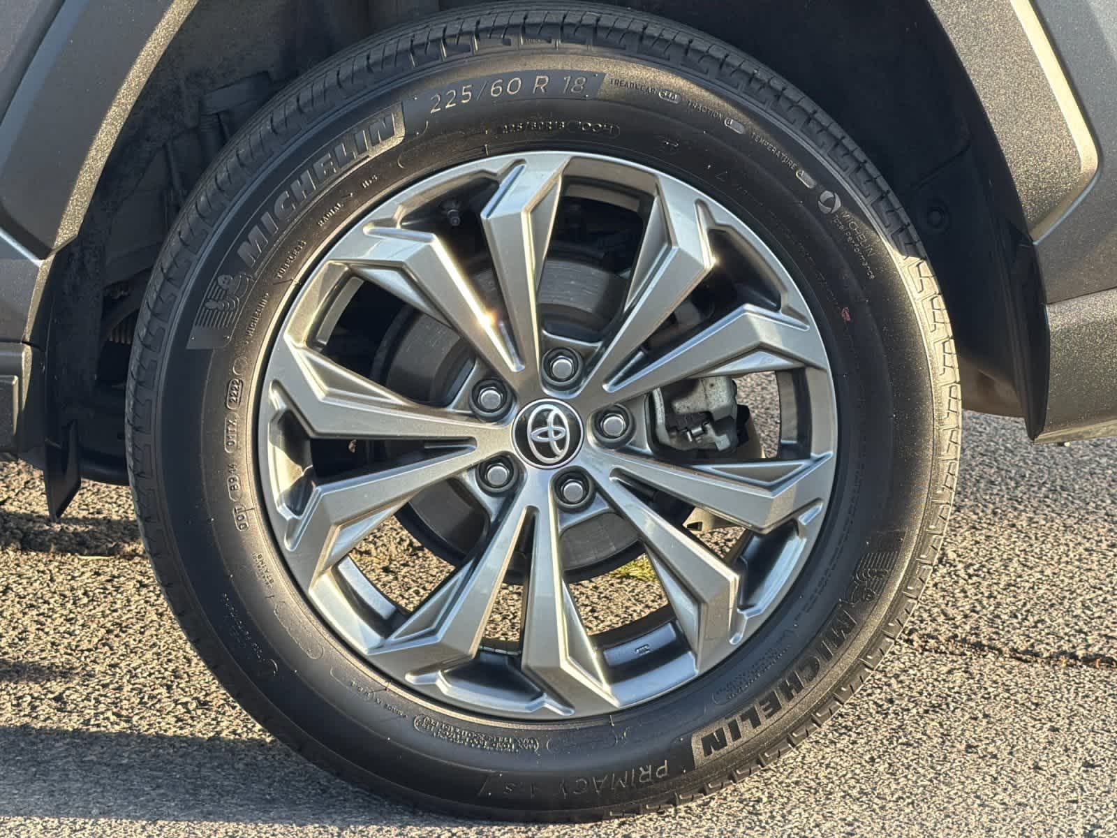 Thumbnail: 2022 Toyota RAV4 - 26