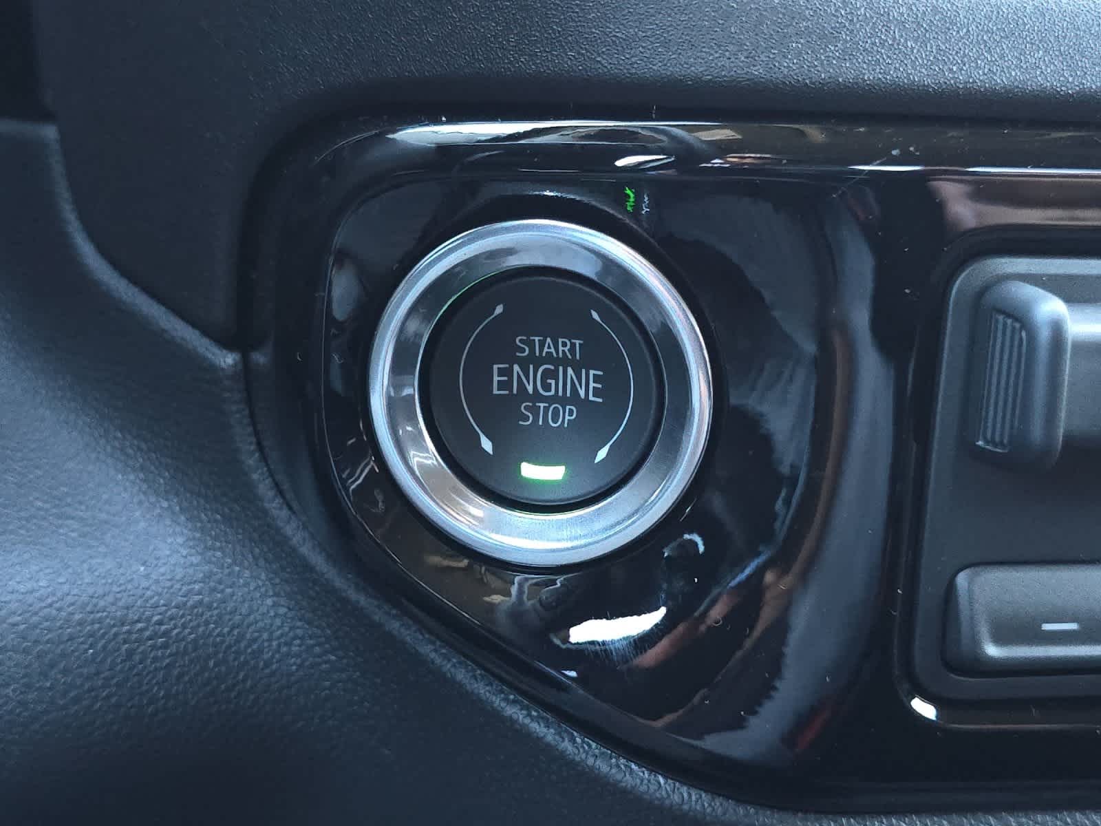 Thumbnail: 2026 Chevrolet Silverado 1500 - 22