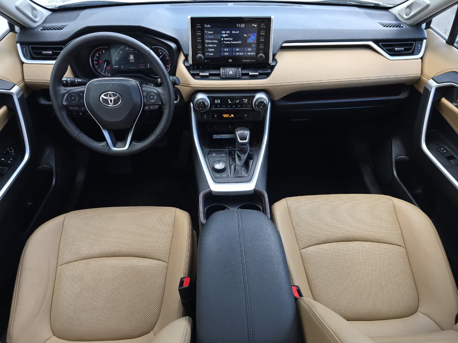 Thumbnail: 2021 Toyota RAV4 - 3