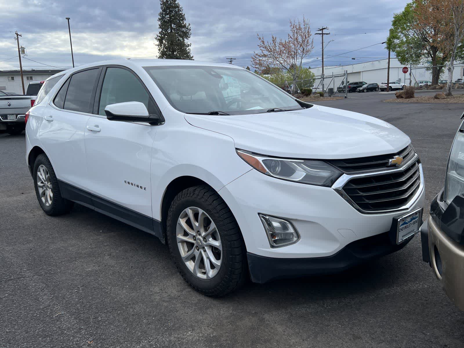 Thumbnail: 2020 Chevrolet Equinox - 3