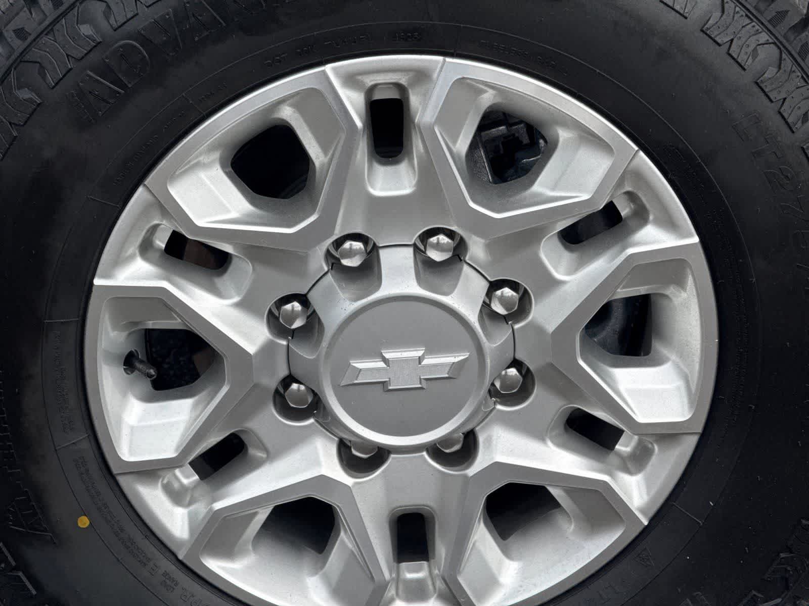 Thumbnail: 2020 Chevrolet Silverado 3500 - 25
