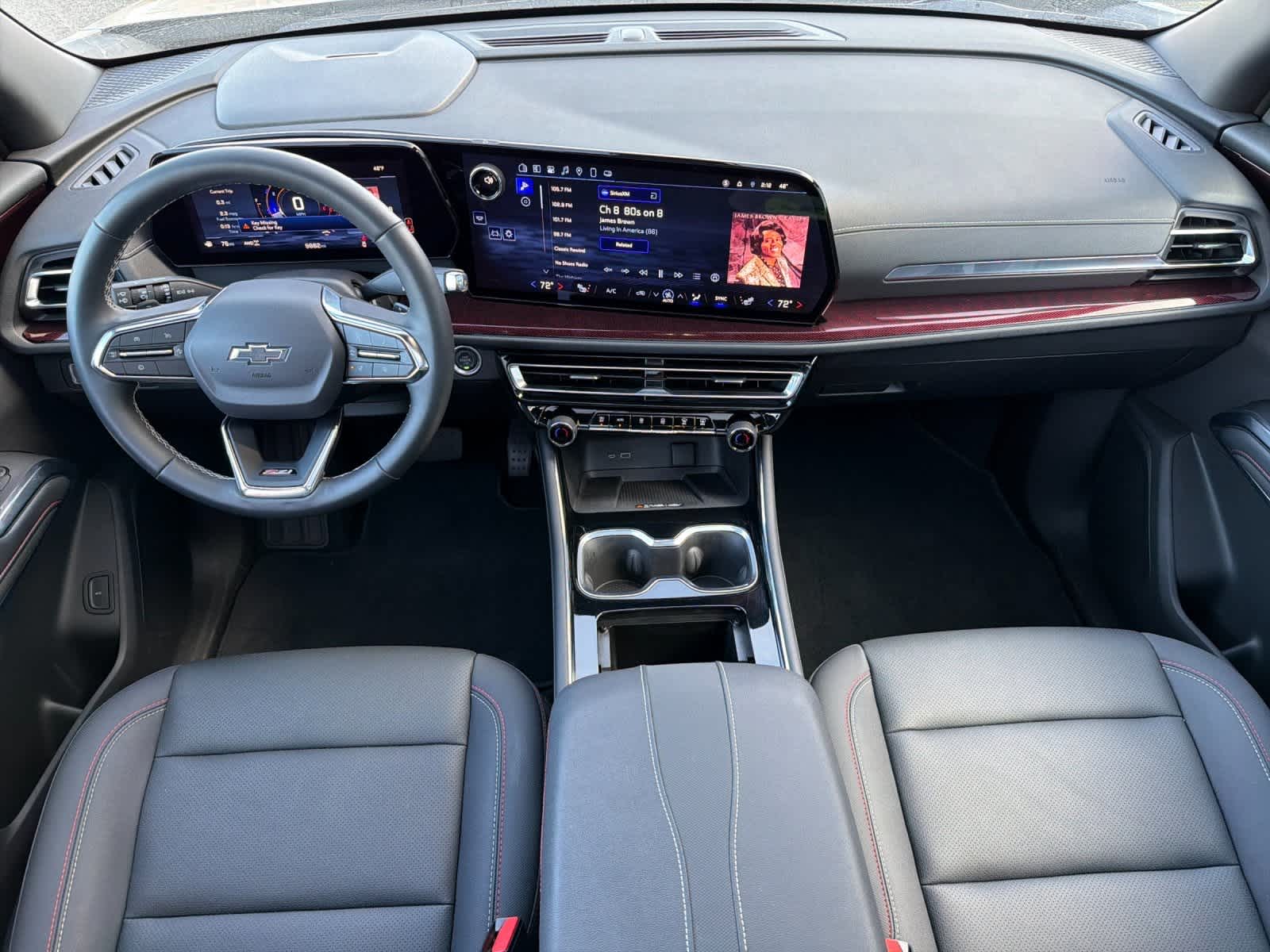 Thumbnail: 2025 Chevrolet Traverse - 3