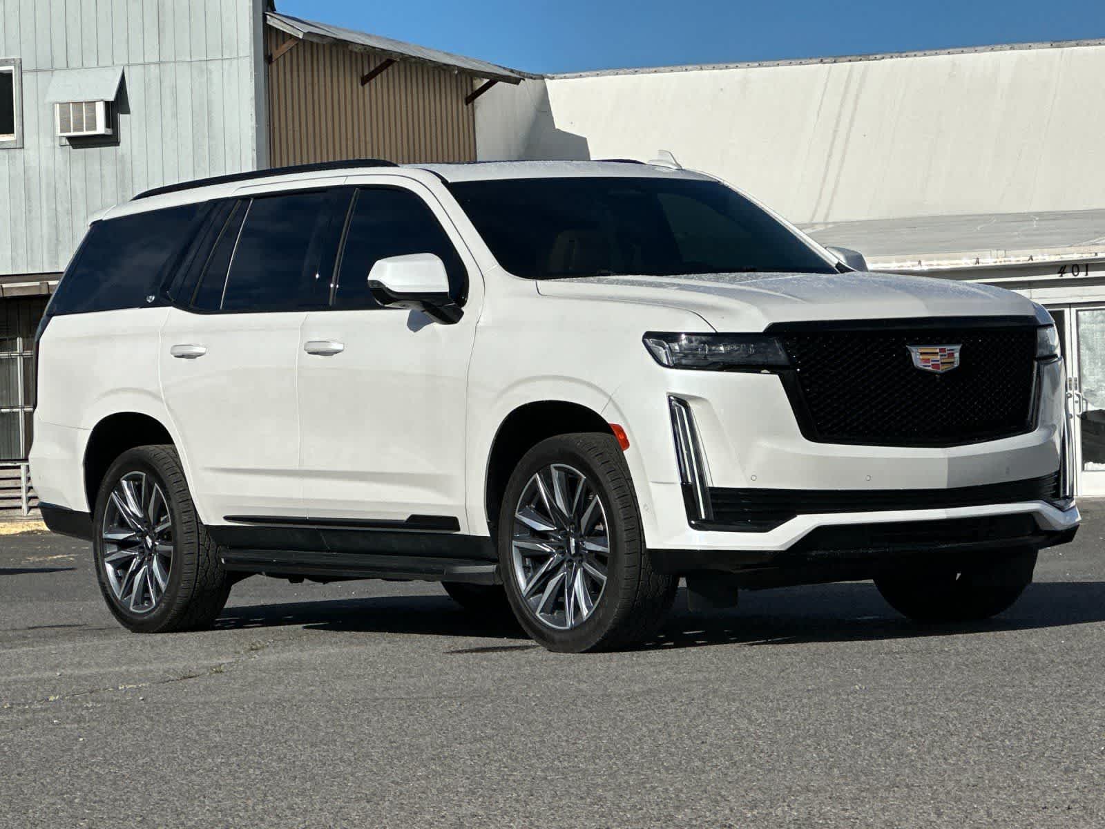 Thumbnail: 2023 GMC Yukon XL - 3